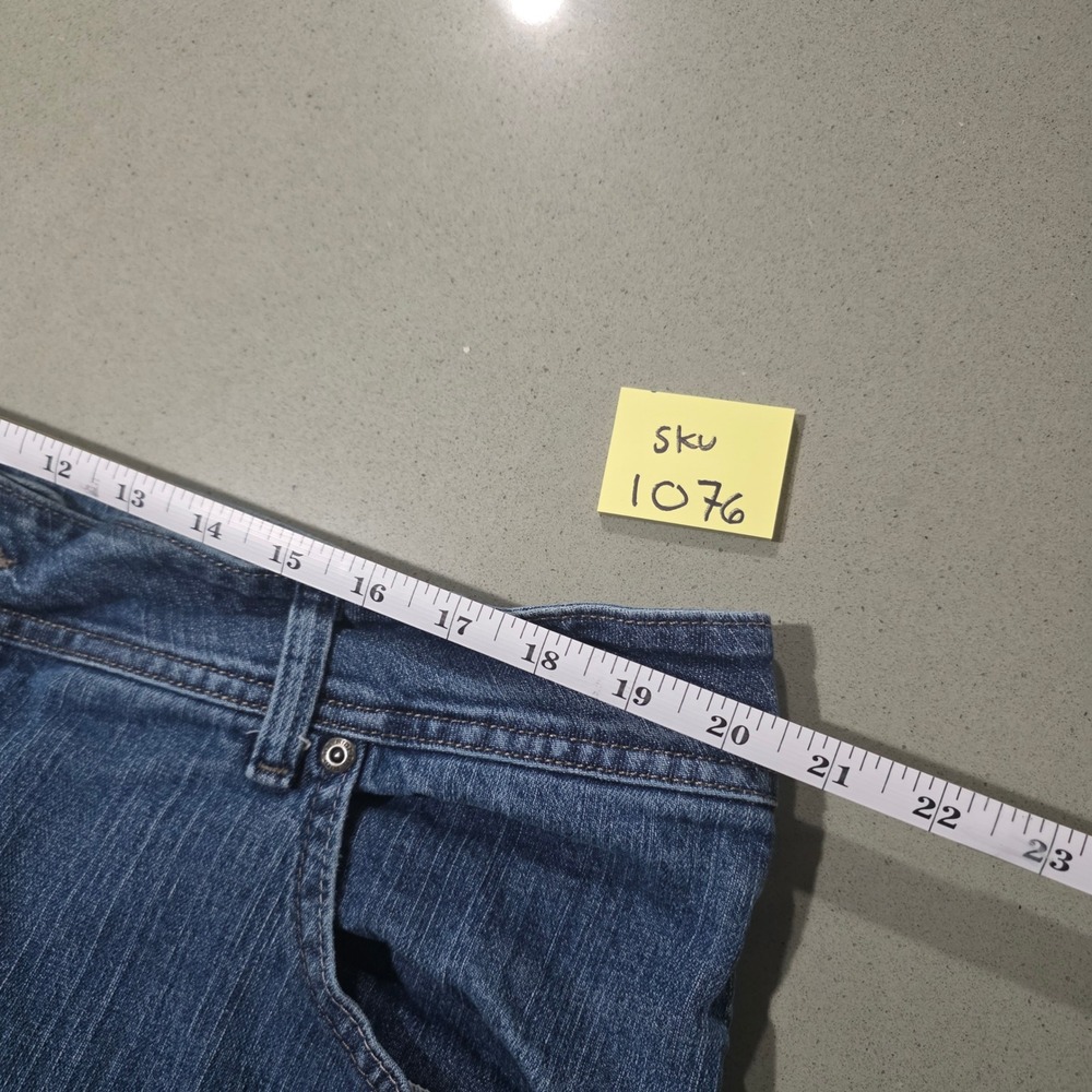 Riders by Lee Womens 24W P Medium Wash Straight Leg Jeans Petite Blue 157G186 - Picture 7 of 9